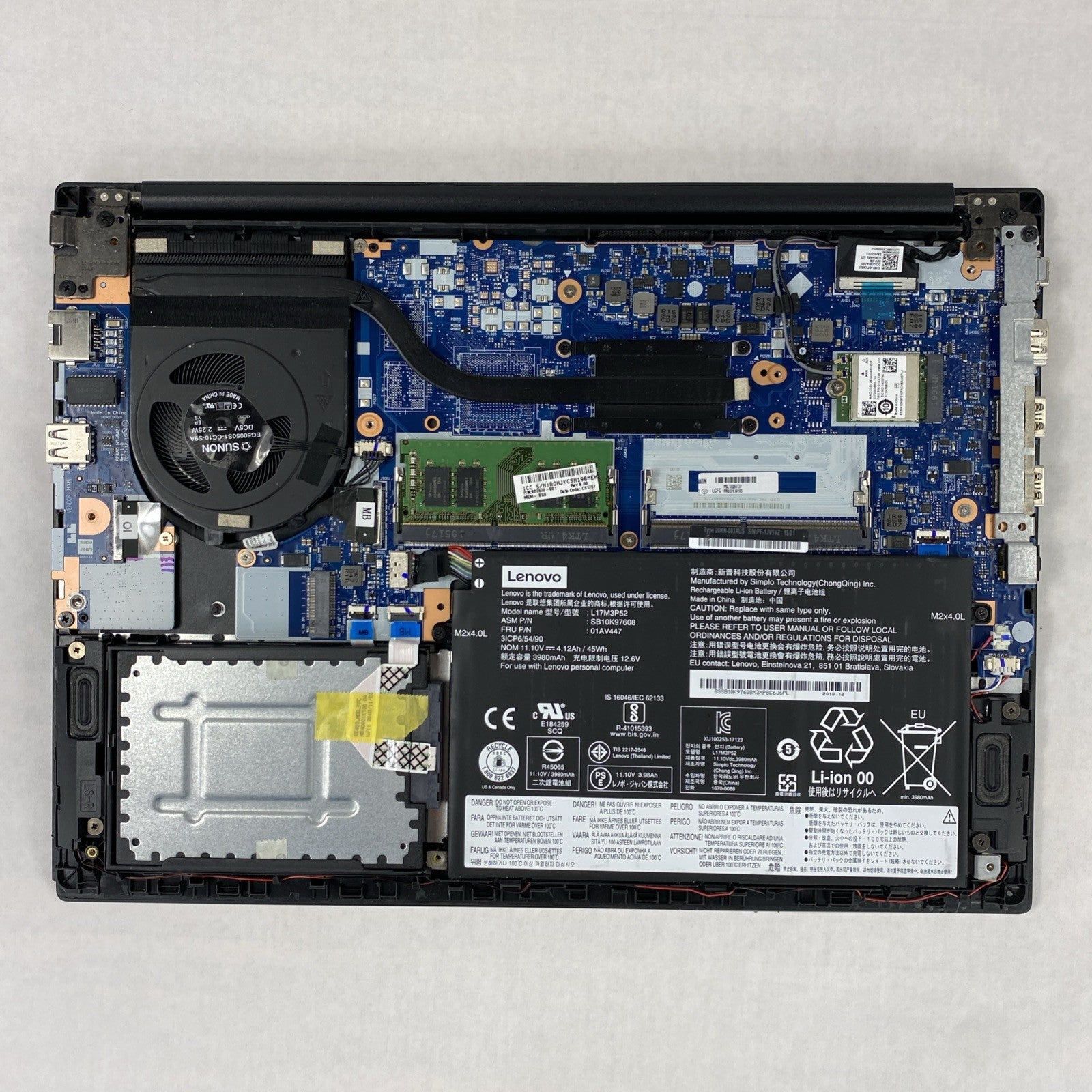 Lenovo ThinkPad E480 Intel Core i5-8250U 1.60 GHz 8 GB RAM 14" No HDD No OS