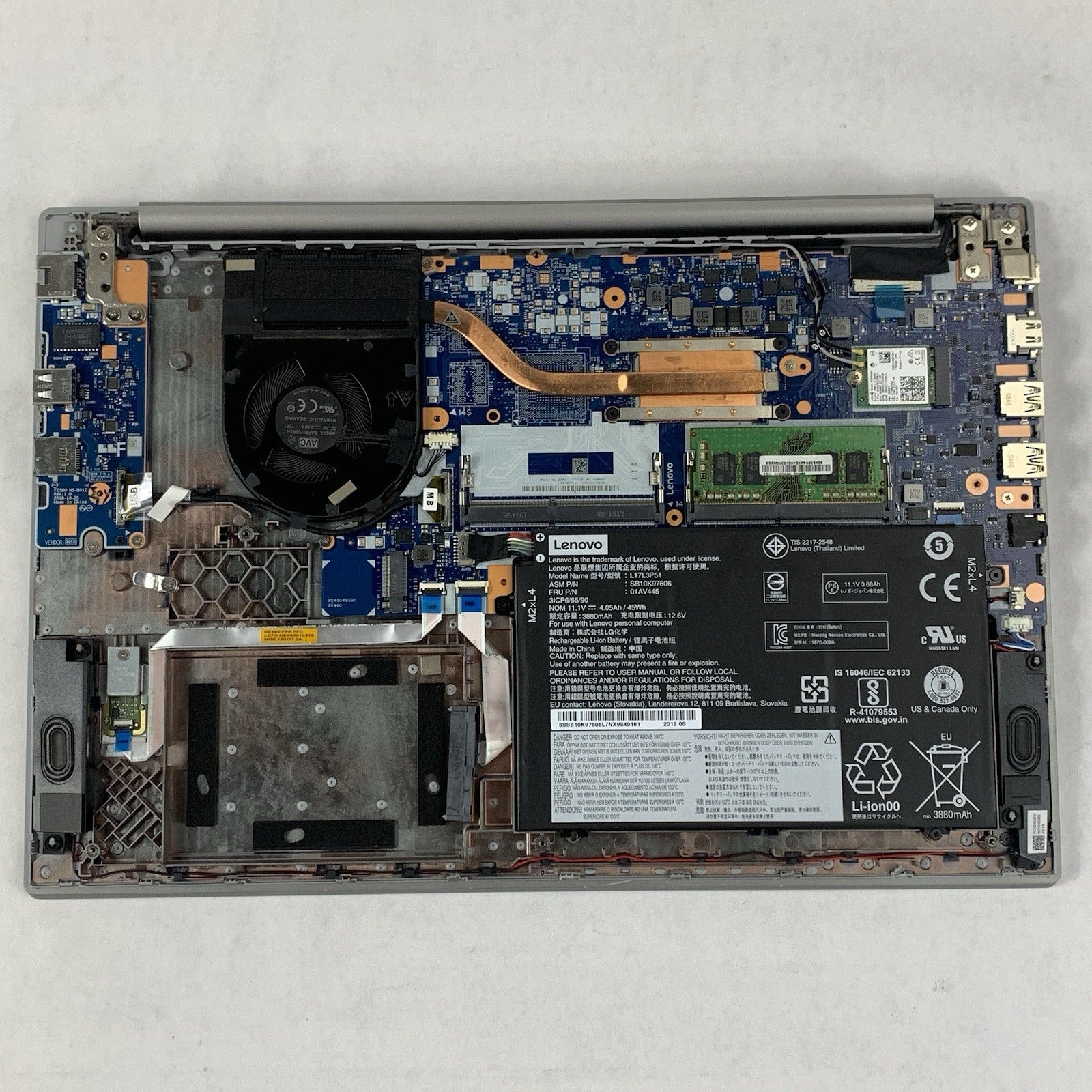 Lenovo Thinkpad E590 15.6" Laptop I7-8565U 1.80 GHZ 8 GB RAM No OS/HDD/AC/CMOS8