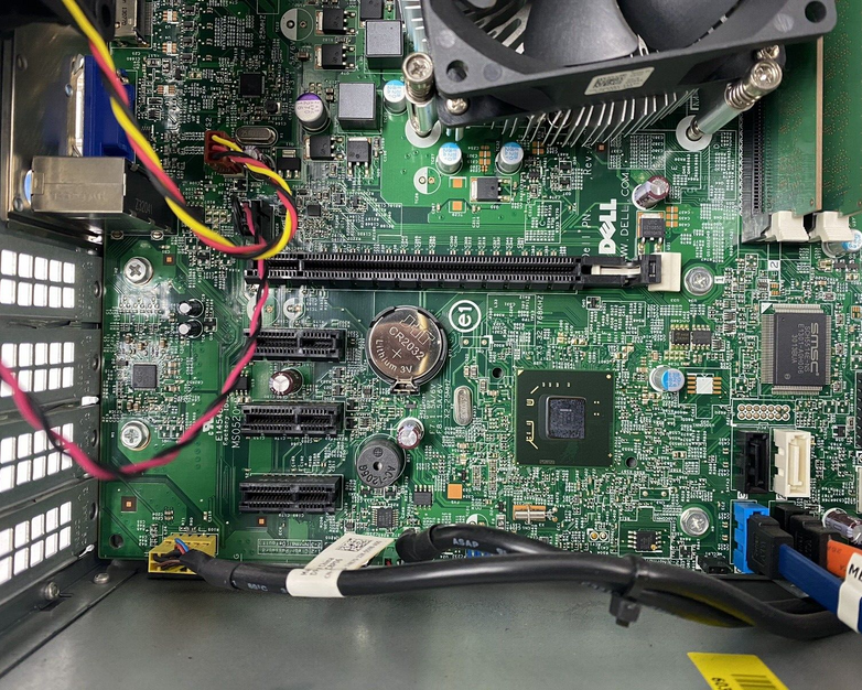 Dell OptiPlex 3010 MT Intel Core i3-3220 3.30GHz 4GB RAM No HDD No OS