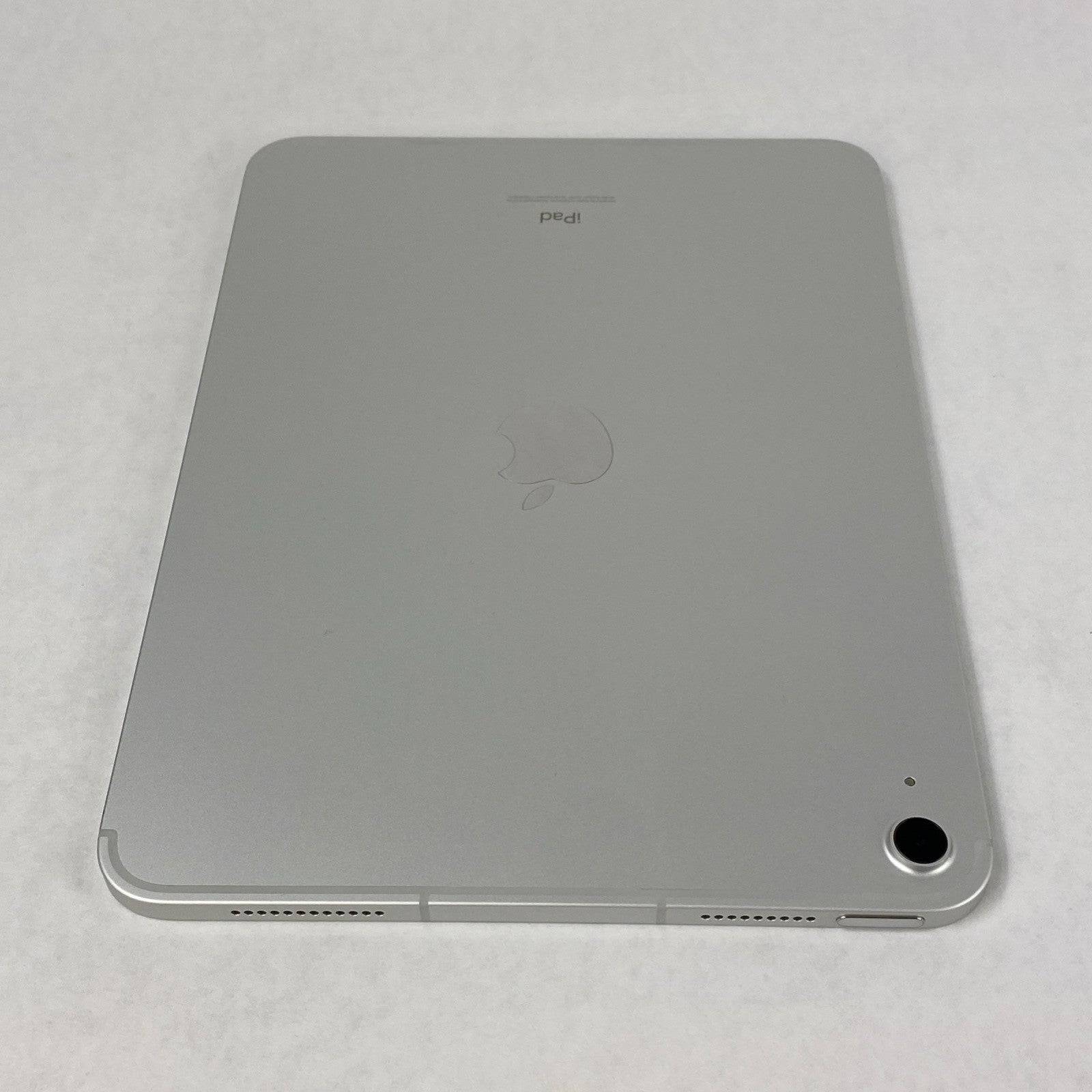 Apple iPad 10th Gen A2757 64GB Unlocked 10.9" Wi-Fi Silver IOS 26.613