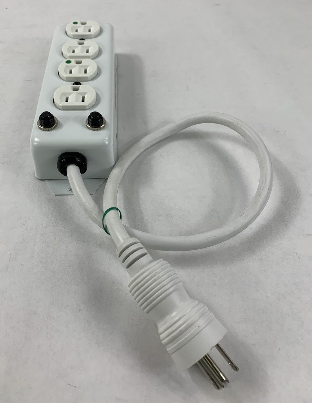 Tripp Lite PS-402-HG-OEM 12A 120V 4-Outlet Power Strip3