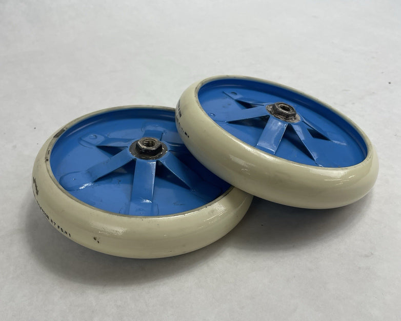 1 Piece Draloric PE 140 High Voltage Capacitors 15kVp 100pF ±20%