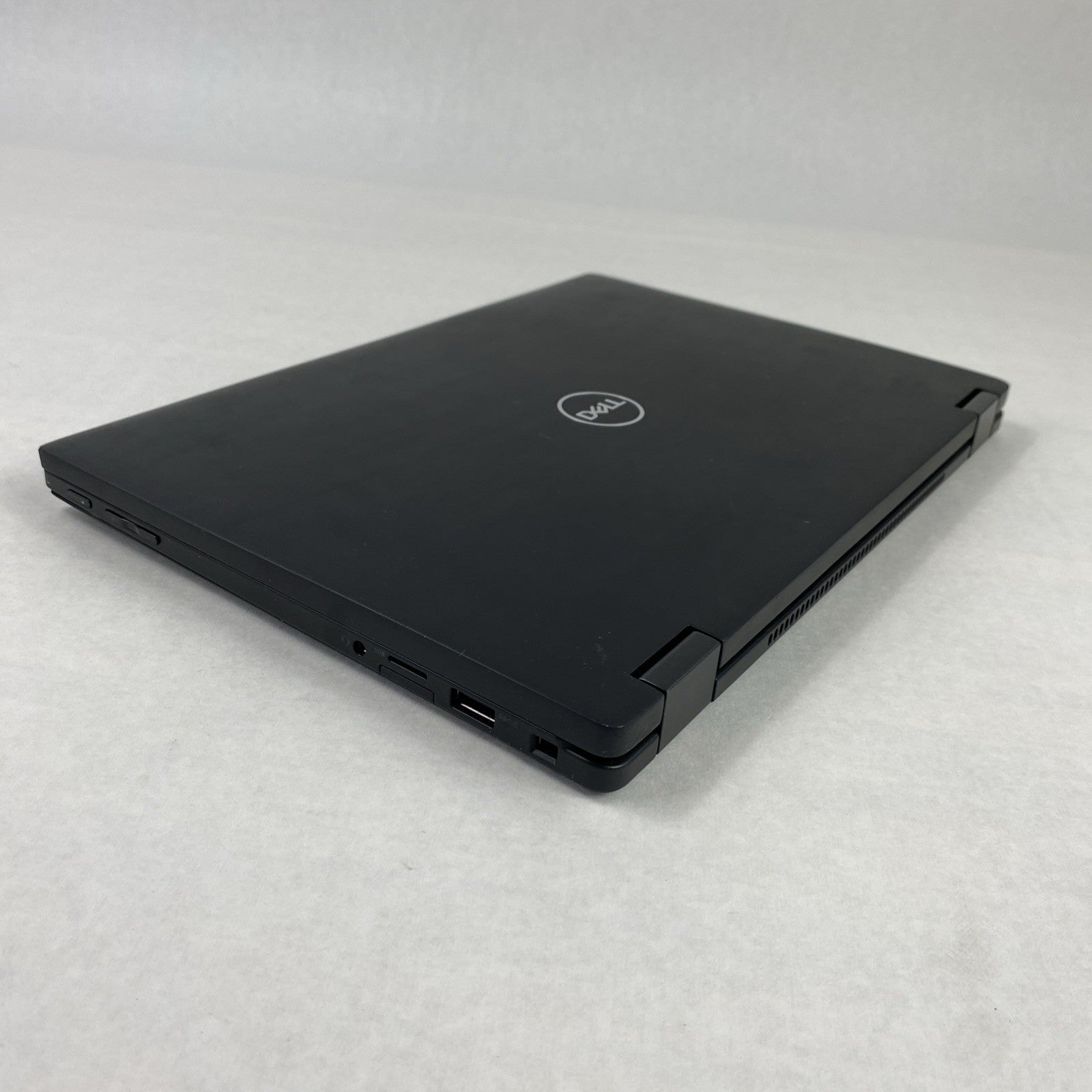 Dell Latitude 7390 2 in 1 13.3" Touch i5-8250U 1.7 GHz 8 GB RAM No HDD No OS