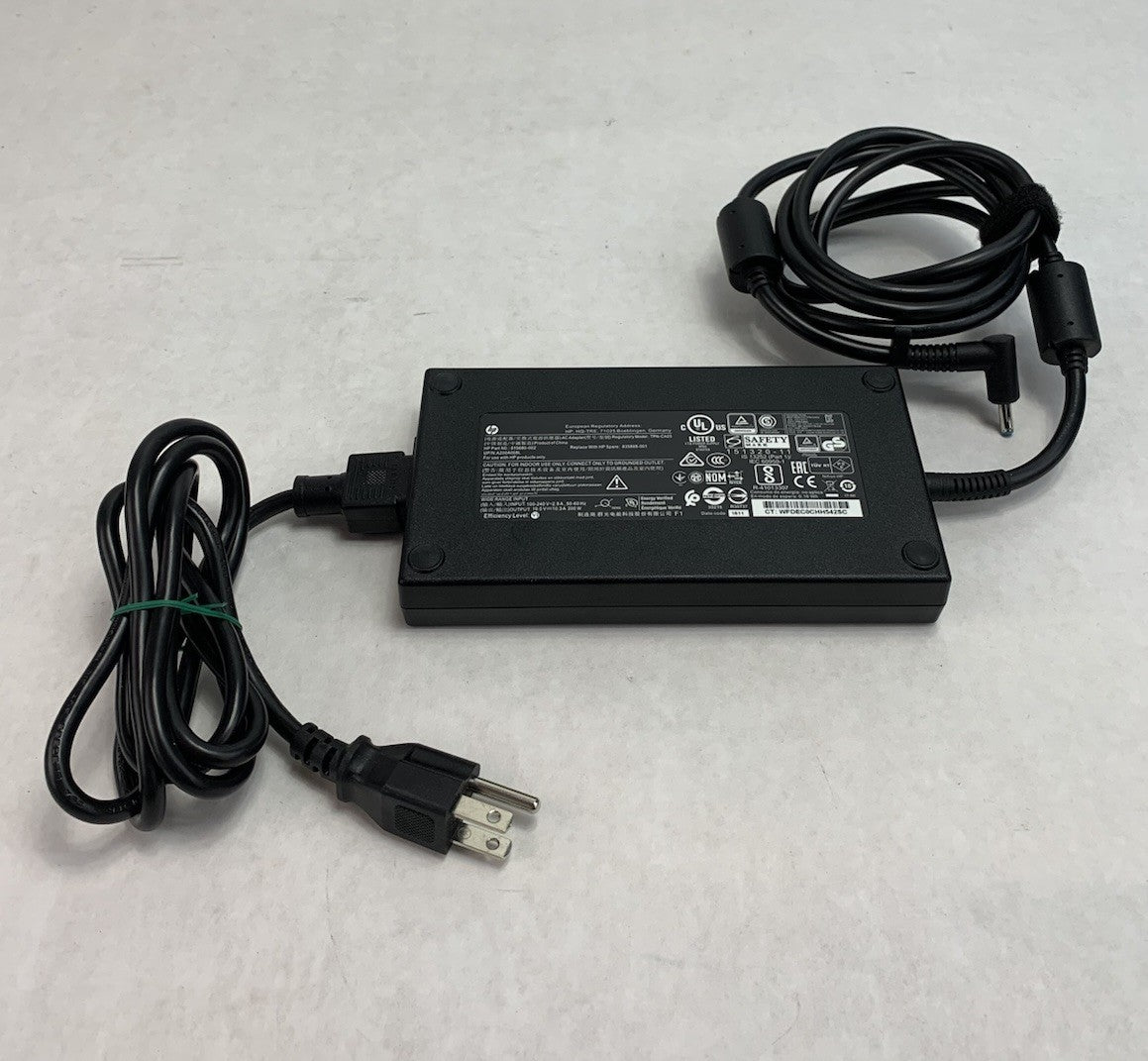 HP TPN-CA03 815680-002 19.5V 10.3A 200W AC Adapter Power Supply1