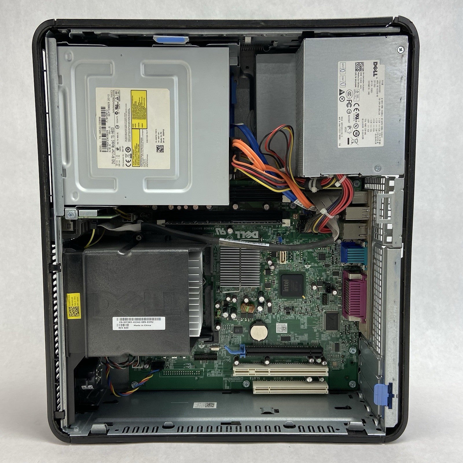 Dell Optiplex 780 DT Intel Core 2 Duo E8400 3GHz 2GB RAM No HDD No OS9