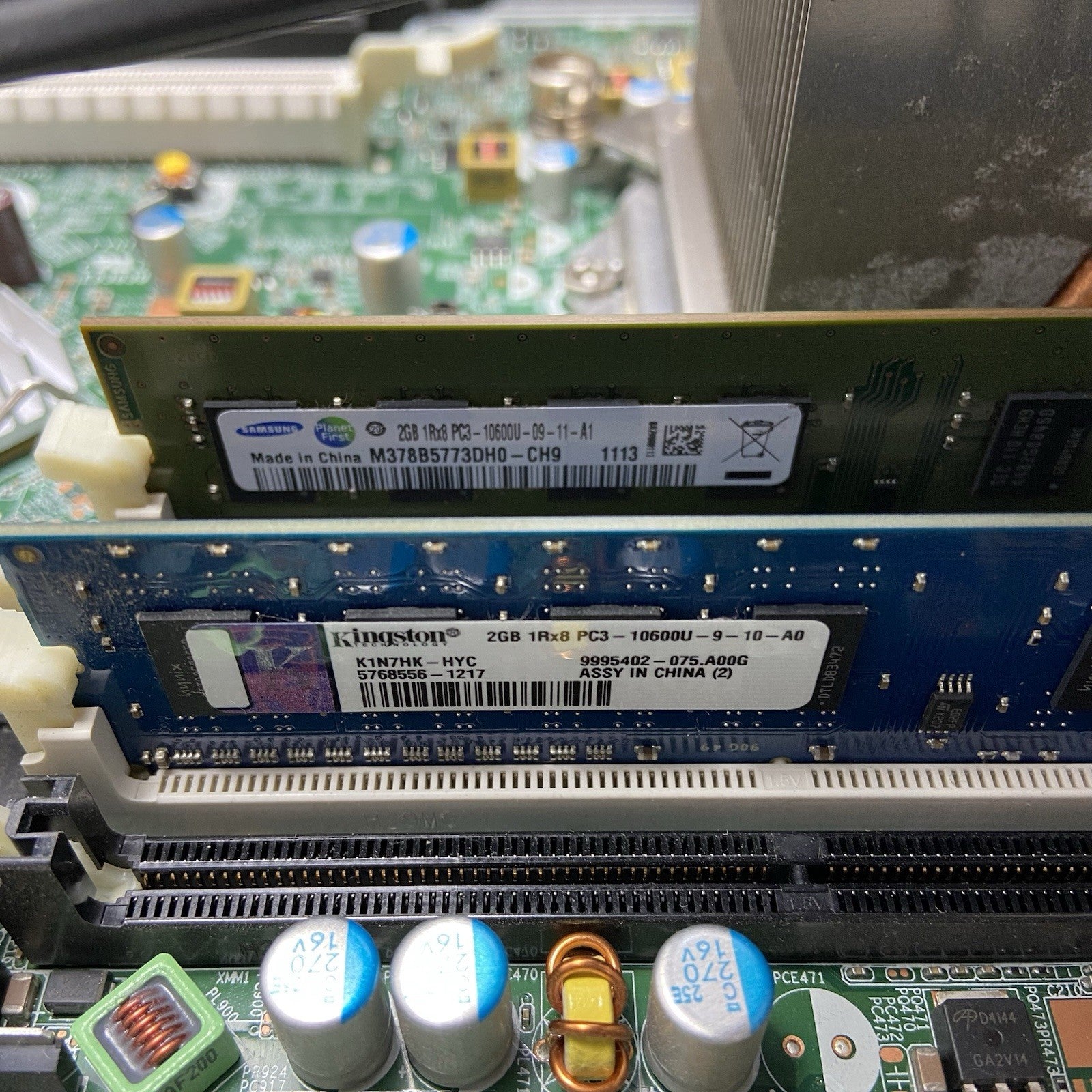 HP Comapq Elite 8300 SFF Intel Core i5-3470 3.2GHz 4GB RAM No HDD No OS12