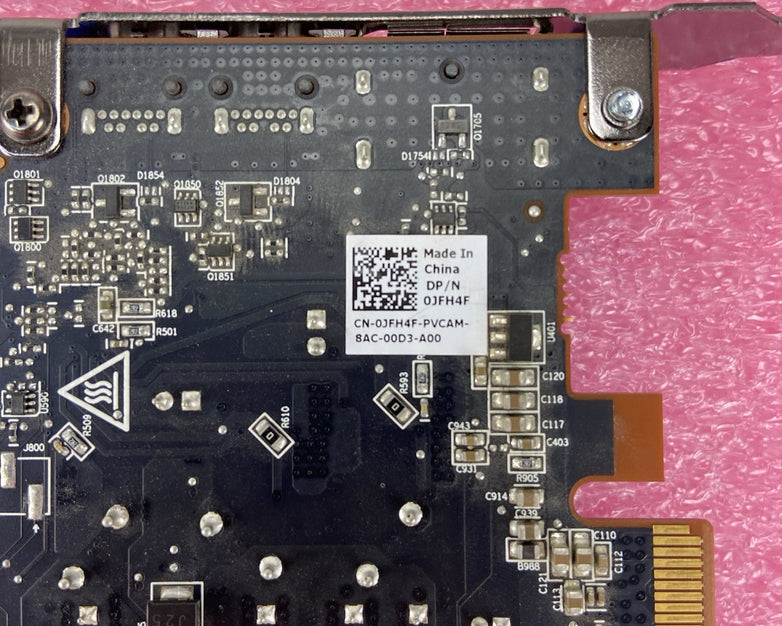 Radeon Pro WX 3100 PCIe x16 4GB GDDR5 Full Height Graphics Card