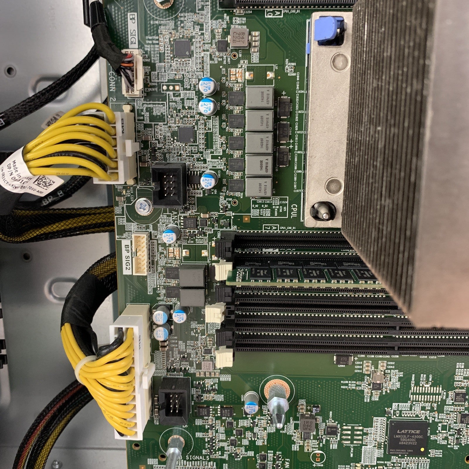 Dell PowerEdge T640 Tower Server 2x  Gold 6125 2.6 GHz  64 GB Ram No OS No HDD