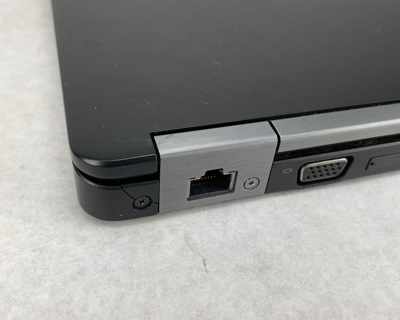 Dell Latitude E5470 14" Core i5-6440HQ 2.60 GHz 8 GB RAM No SSD No OS No Battery