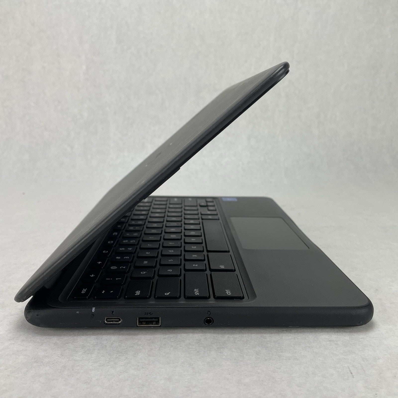 Dell Chromebook 3100 11.6" Celeron N4020 1.1GHz 4GB RAM 16 GB No AC - Mid Batt6