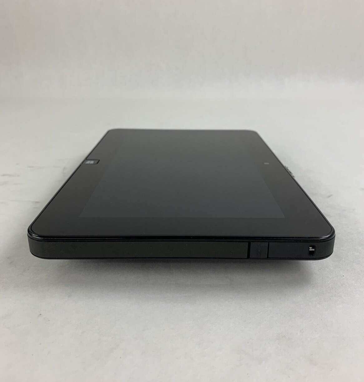 Motion CL920 Tablet PC Pentium N3540 4GB Ram No Stylus No HDD No OS No Battery