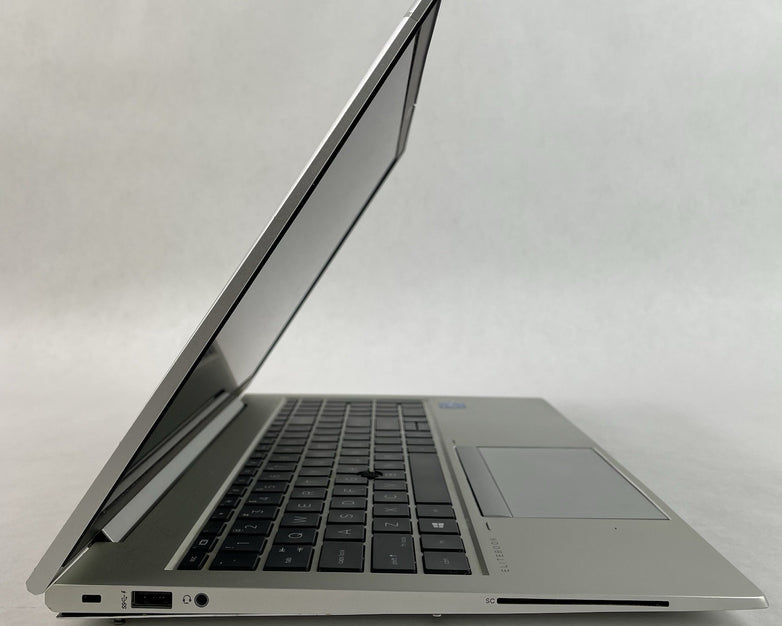 HP EliteBook 850 G8 15.6" i5-1145G7 2.60 GHz 8 GB RAM No SSD/OS/AC - Rubber Feet