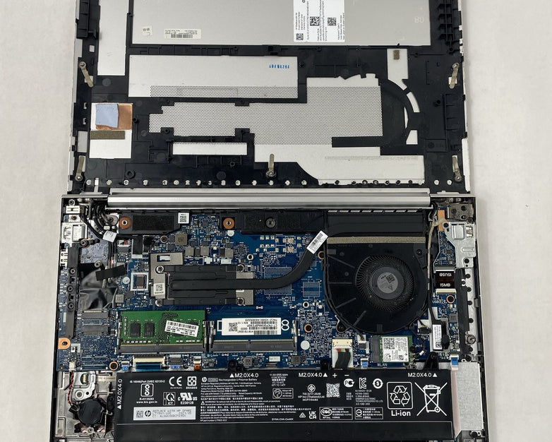 HP EliteBook 850 G8 15.6" i5-1145G7 2.60 GHz 8 GB RAM No SSD/OS/AC - READ