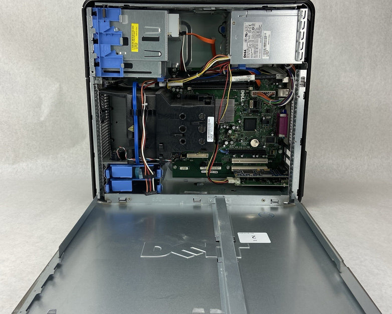 Dell Optiplex 755 MT Intel Core 2 Quad Q6600 2.4GHz 2GB RAM No HDD No OS
