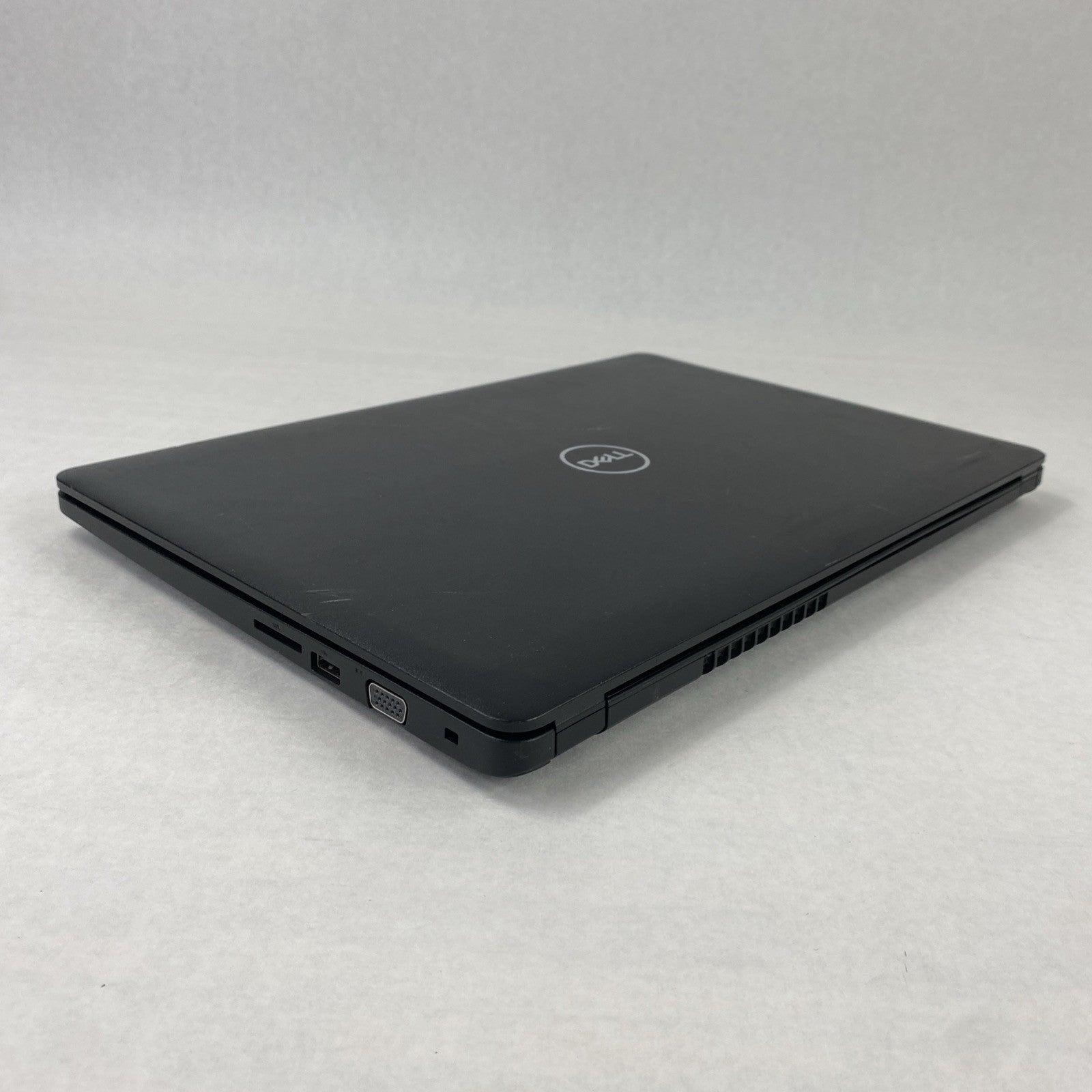 Dell Latitude 3580 Intel Core i3-6006U 2.00 GHz 8 GB RAM 15.6" No HDD No OS