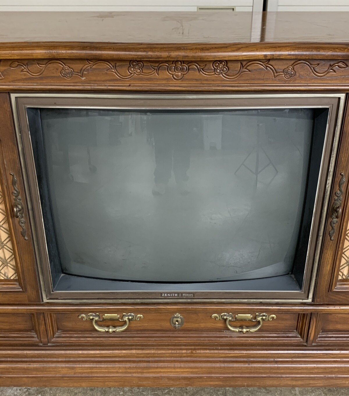 Zenith TV SB2777P 1985 Advanced System 3 Color Television Built in Speakers