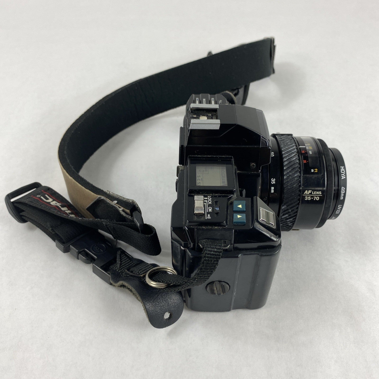 Minolta Maxxum 7000 AF SLR 35mm Film Camera With Extra Lens and Flash Attachment4