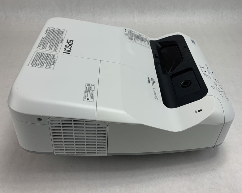Epson PowerLite 695Wi H740A LCD Lamp Projector 1378 Lamp Hours - No Remote