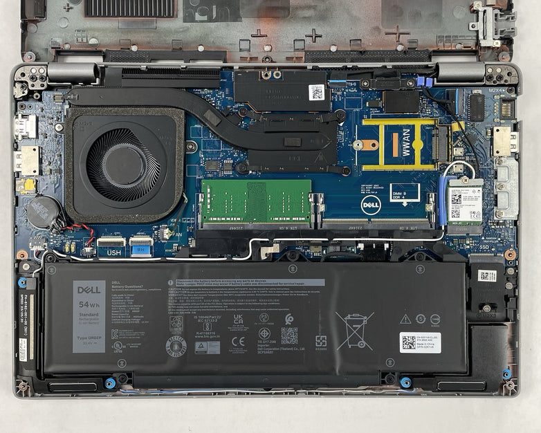 Dell Latitude 5540 14" i5-1345U 4.35 GHz 8 GB RAM No SSD/OS/AC