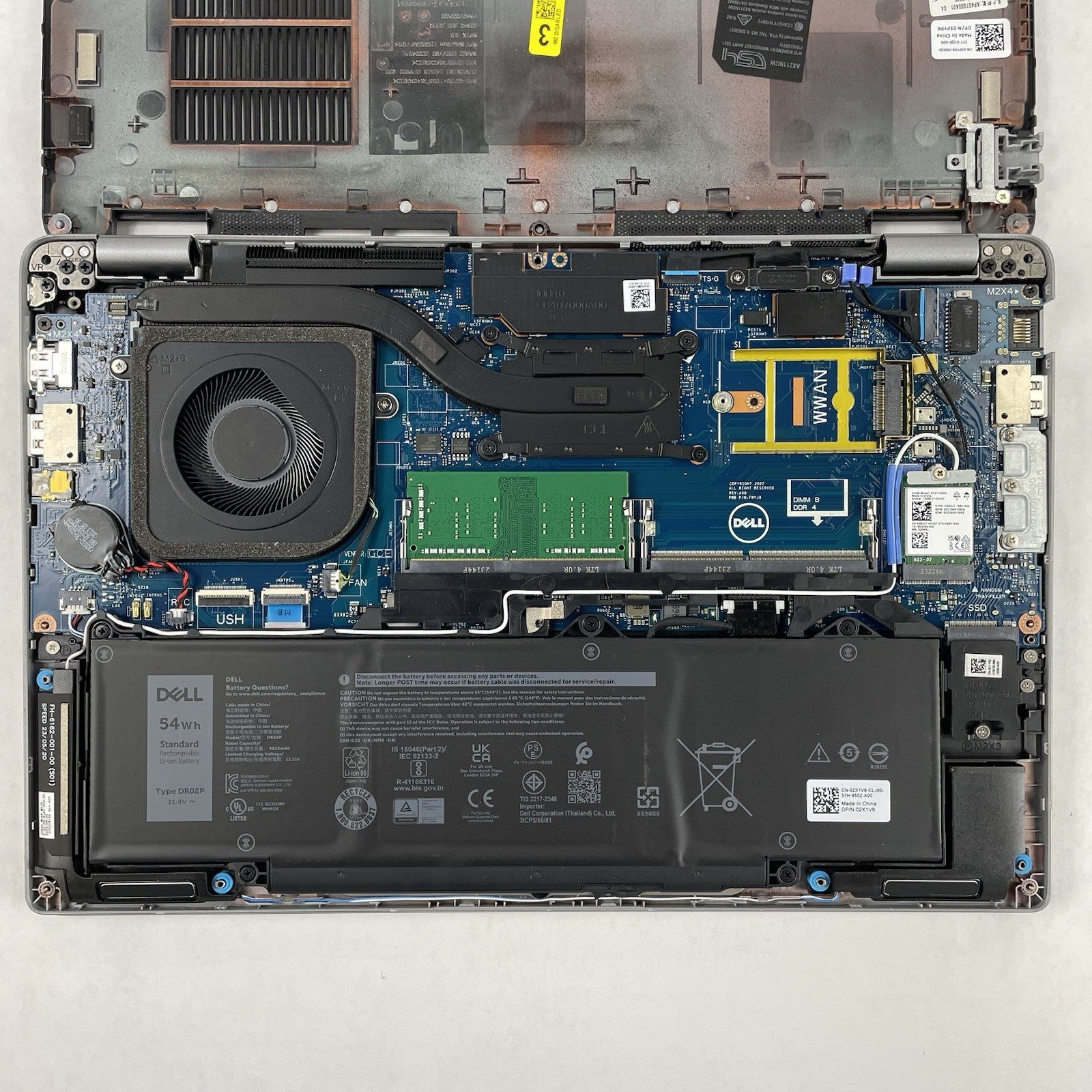 Dell Latitude 5540 14" i5-1345U 4.35 GHz 8 GB RAM No SSD/OS/AC15