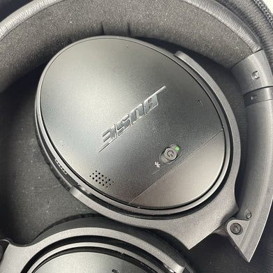 Bose QuietComfort 35 First Gen Wireless Bluetooth Noise Cancelling Headphones