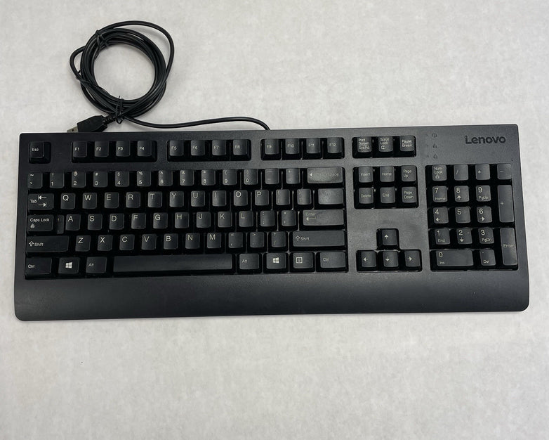 Lenovo  Sk-8827 00XH688 Traditional USB Desktop Keyboard Lot of 11