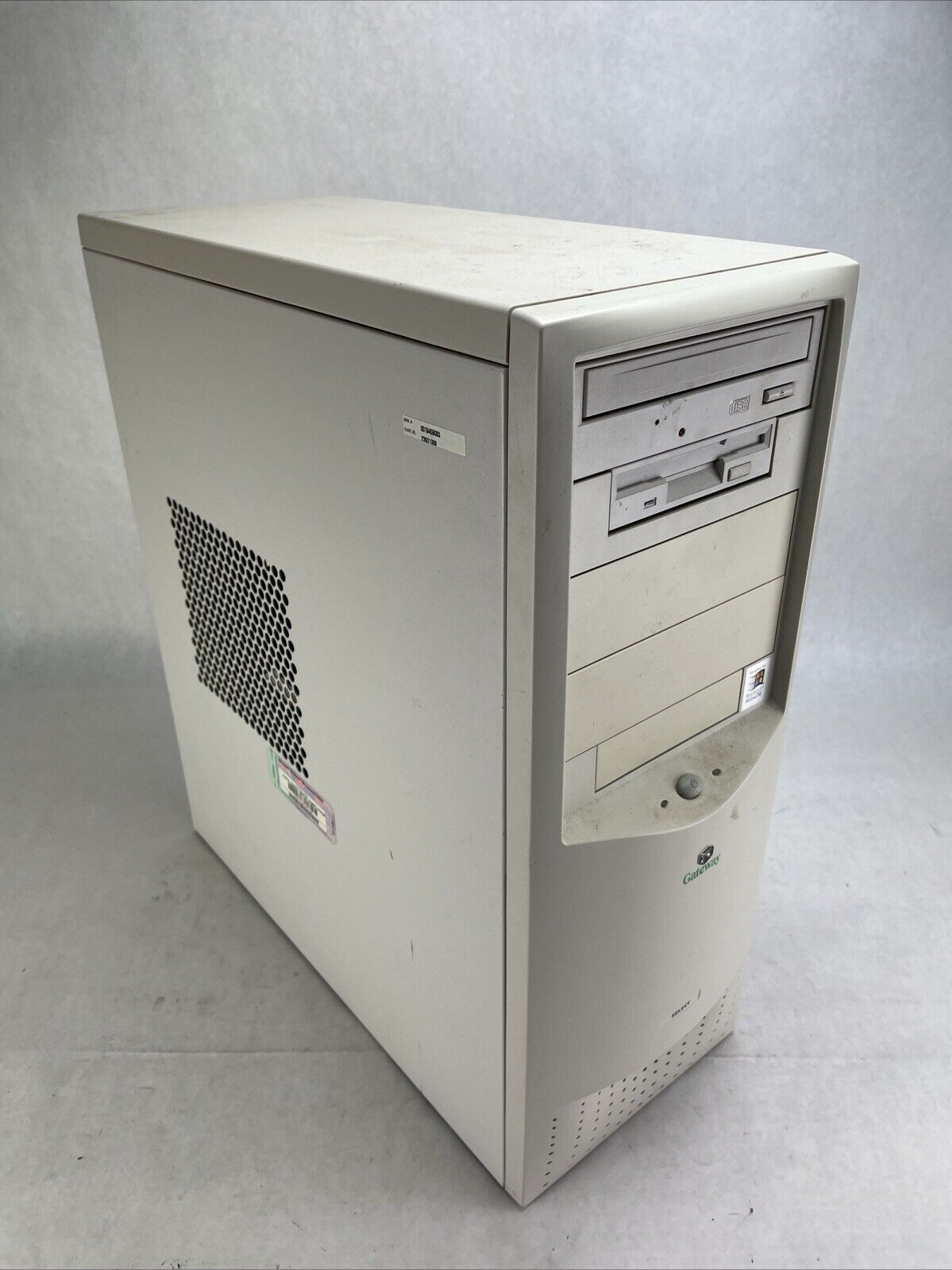 Gateway Select 750 MT AMD 750MHz 64MB RAM No HDD No OS