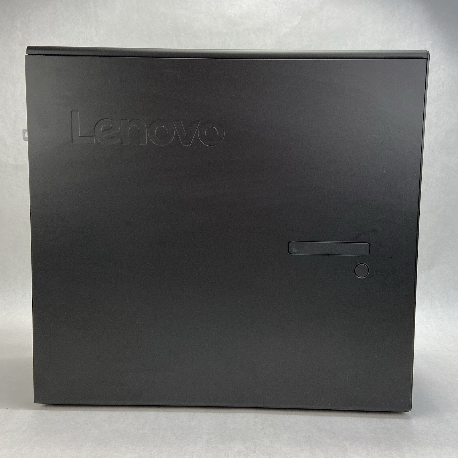 Lenovo ThinkStation P710 2x Intel Xeon E5-2620 V3 2.4GHz 32GB RAM No HDD No OS4