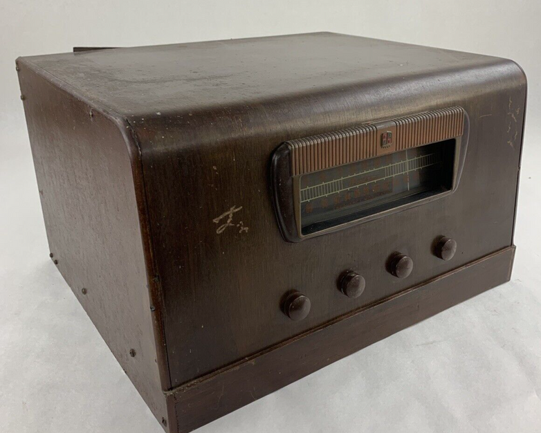 Montgomery Ward 62J-57 Super Sensitive Airline Radio Powers No Output Cut Cord