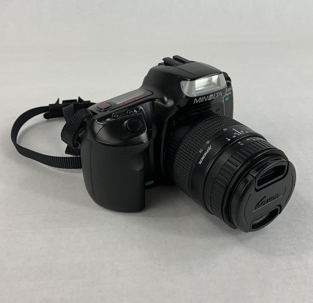 Minolta MAXXUM 330si RZ Camera w/ Quantaray MX AF 1:3.5-5.6 f=28-80mm Lens