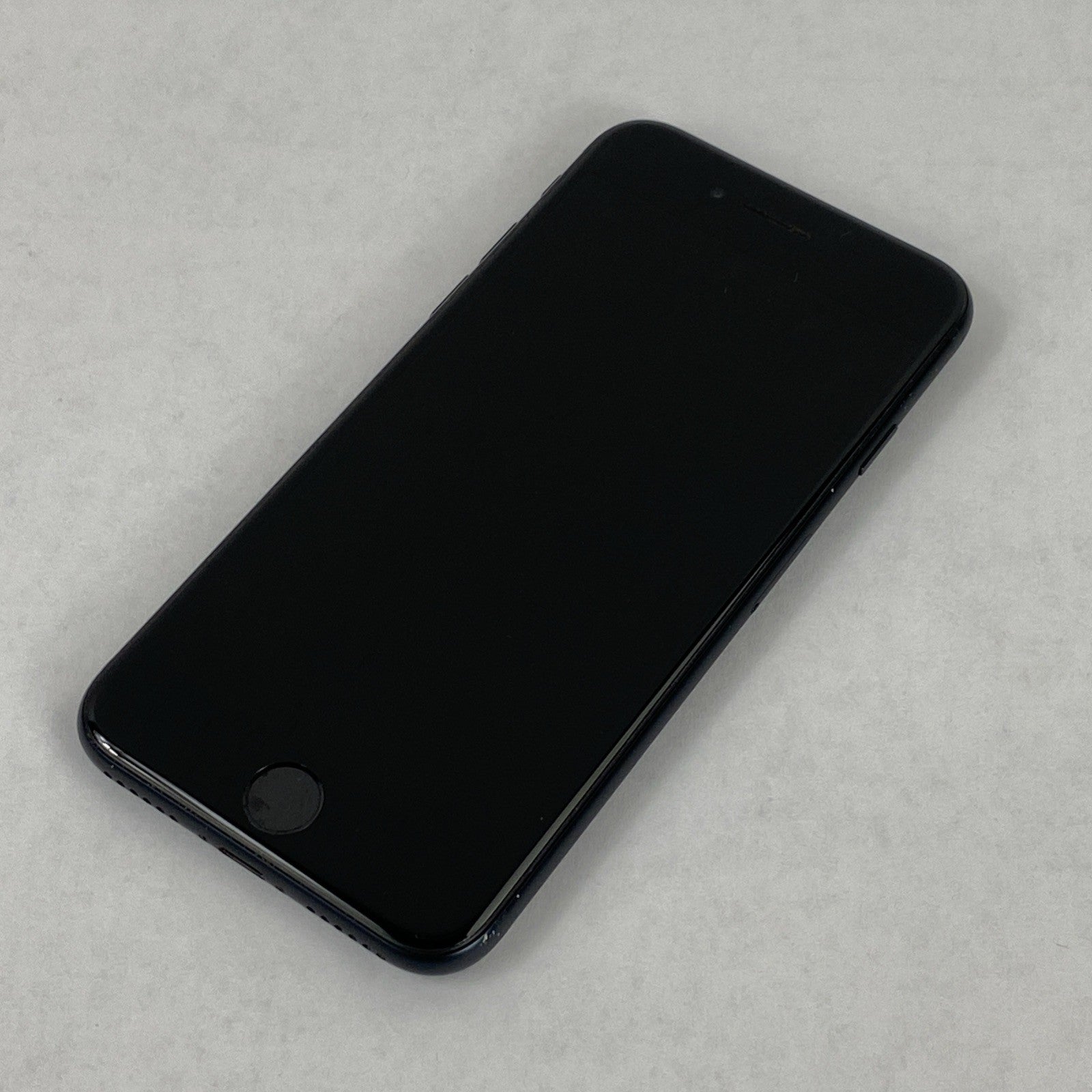 Apple iPhone SE 3 A2595 64GB T-Mobile 4.7" Midnight IOS 26.0.14