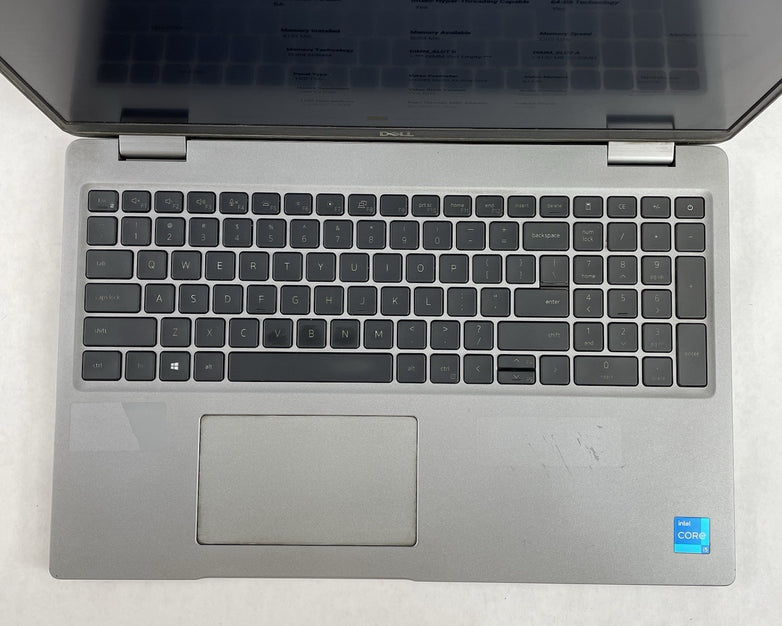 Dell Latitude 5520 15.6" i5-1135G7 1.40 GHz 8 GB RAM No SSD/OS/AC - Bad Paint