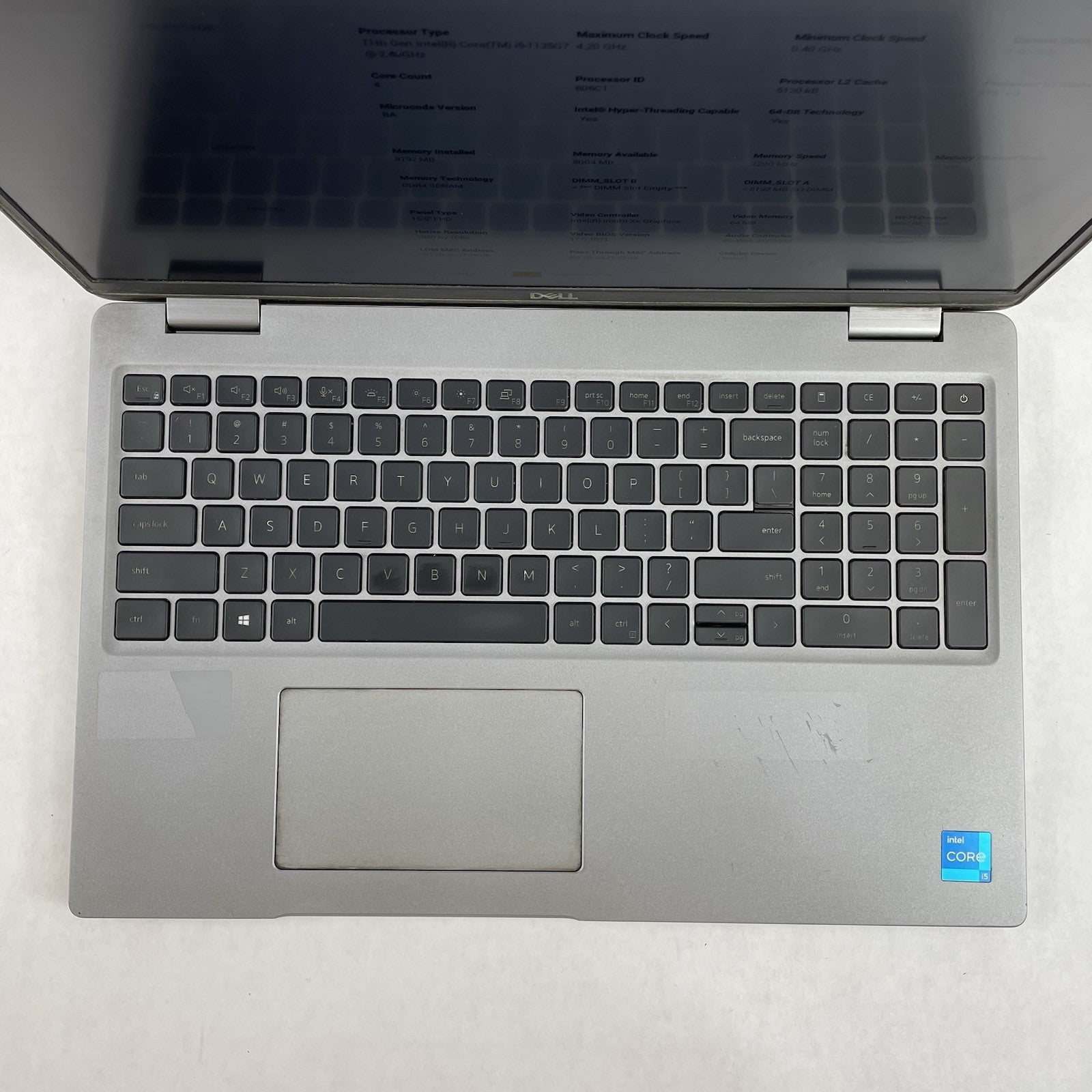 Dell Latitude 5520 15.6" i5-1135G7 1.40 GHz 8 GB RAM No SSD/OS/AC - Bad Paint2