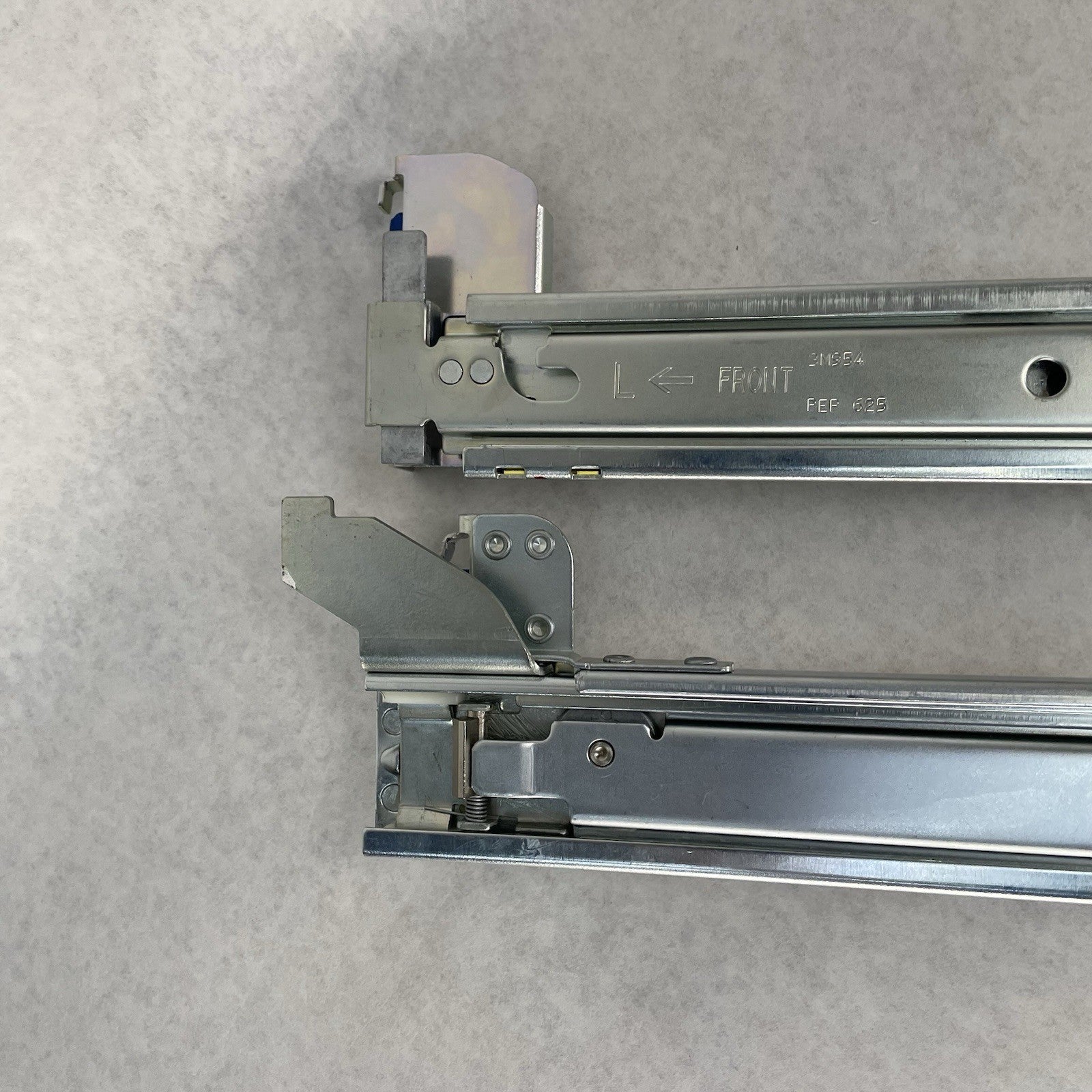 Dell Rack Rail Kit Rack Rails 0Y4971 0Y4972 3M953 3M954 L & R