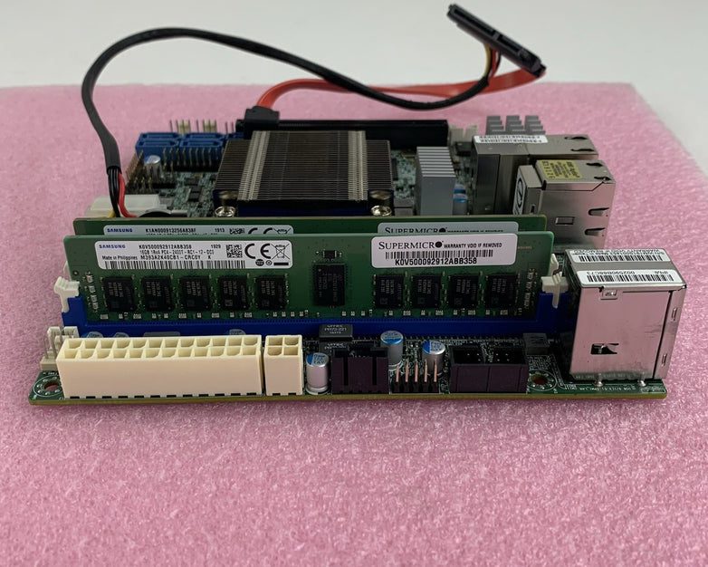Supermicro X10SDV-6C-TLN4F Mini-ITX Xeon D-1528 1.9 GHz 32 GB Ram