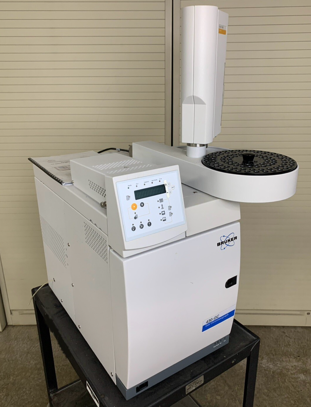 Bruker 430-GC Gas Chromatograph w/ Varian CP8400 Autosampler Powers Tested