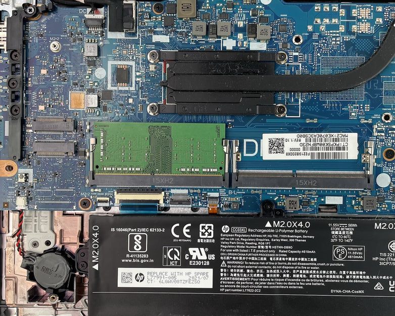 HP EliteBook 850 G8 15.6" i5-1145G7 2.60 GHz 8 GB RAM No SSD/OS/AC- Bent SC Slot