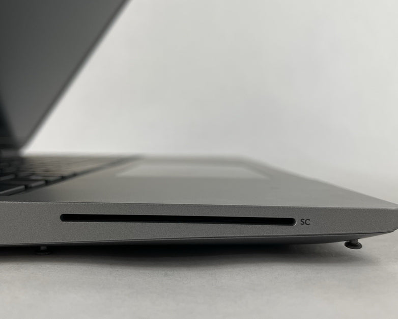 Dell Latitude 5530 15.6" i5-1245U 3.96 GHz 8 GB RAM No SSD/OS/AC - Scratched
