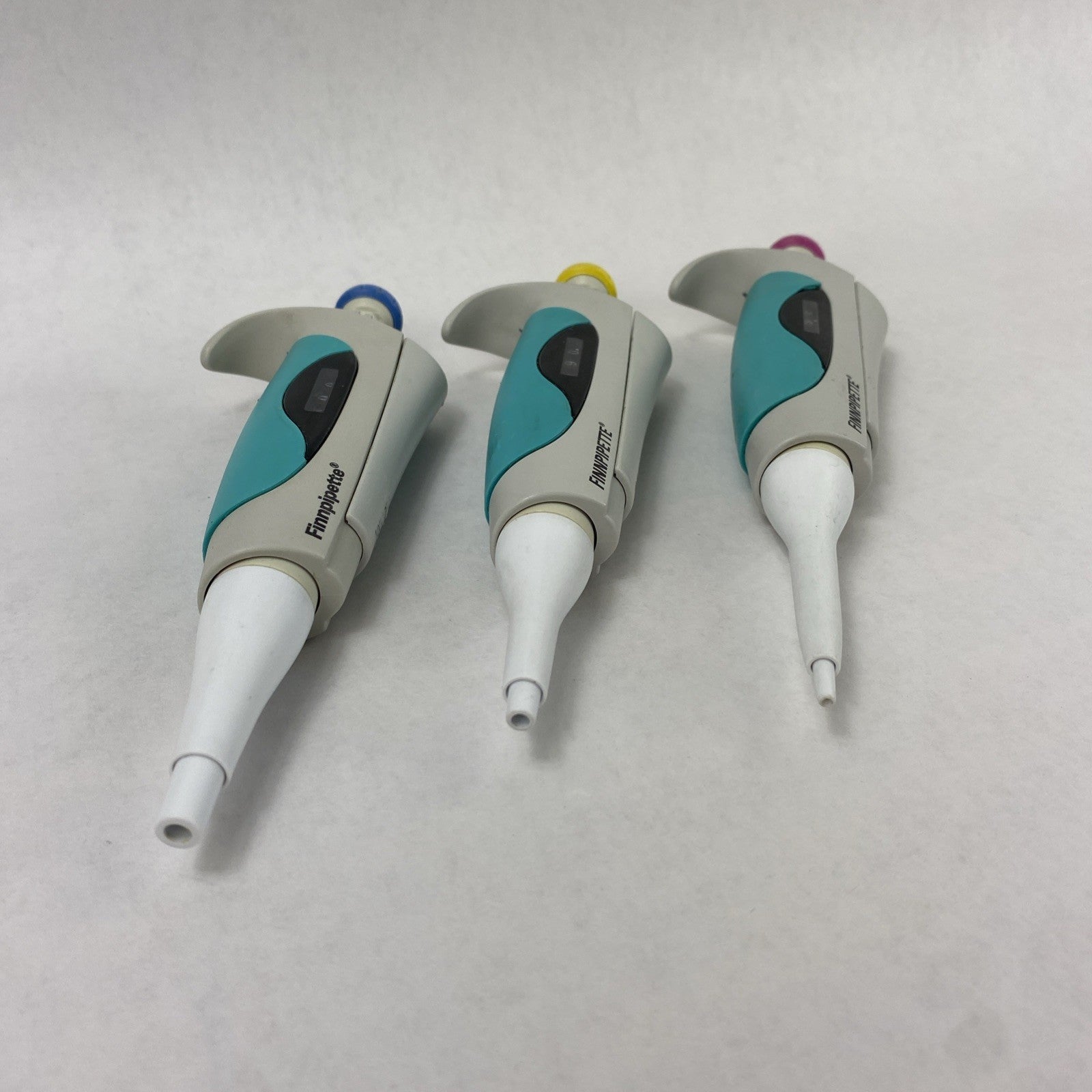 Thermo Scientific Finnpipette 1-10 10-100 100-1000µL Mixed Lot of 32