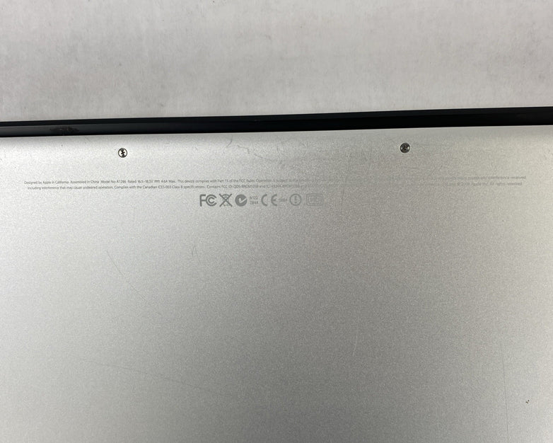 Apple MacBook Pro A1286 2009 15" Core 2 Duo 4GB RAM 320GB HDD - Service Battery