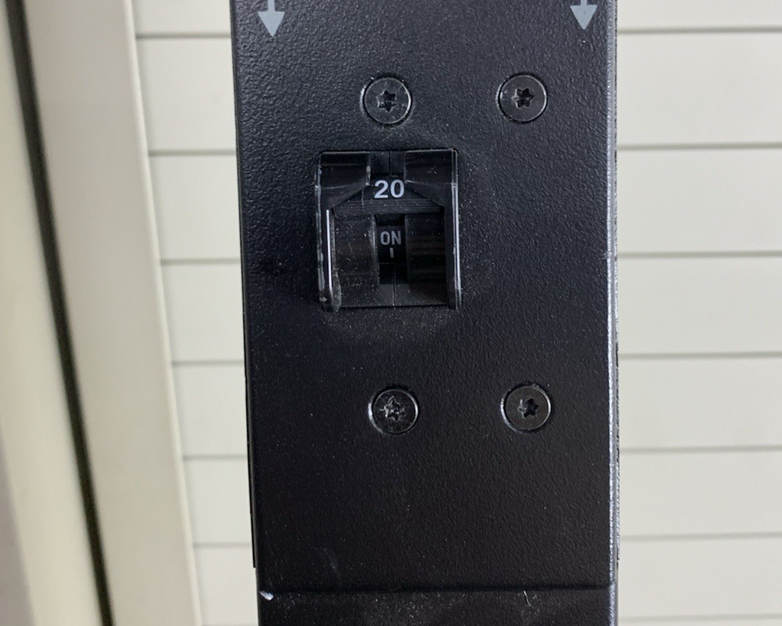 APC AP8841 Metered Rack PDU 6 Foot - Tested, Reset, and Working