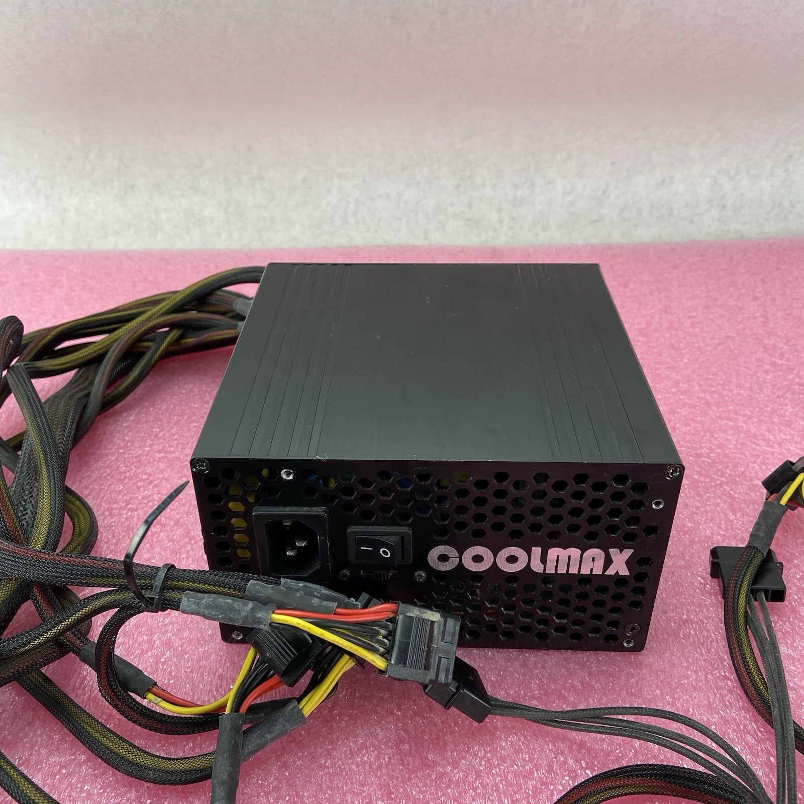 Coolmax CW-650T 600W ATX Power Supply3