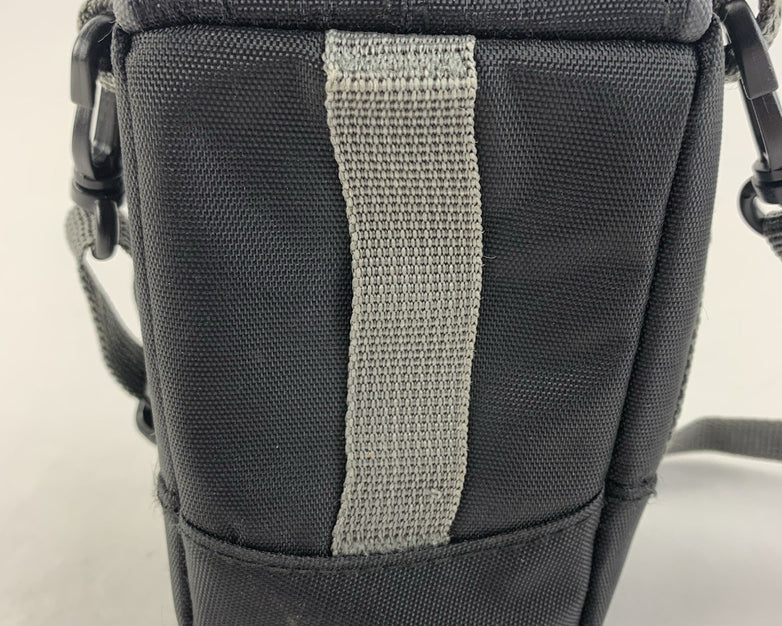 Case Logic DCB26 Compact Camera Pouch