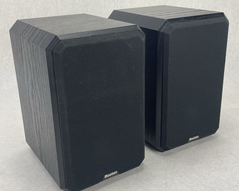 2 - Boston Acoustics Inc. HD5 Black Speakers 8 Ohms GUC