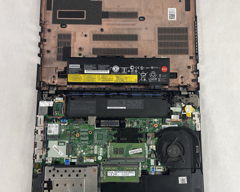 Lenovo ThinkPad T470 14" i5-6300U 2.40 GHz 8 GB RAM No SSD/OS/AC