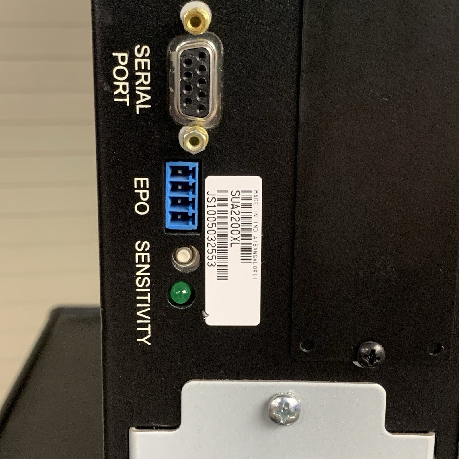 APC Smart-UPS SUA2200XL 2200VA UPS 120V 5U Tower Rack Tested No Batteries9