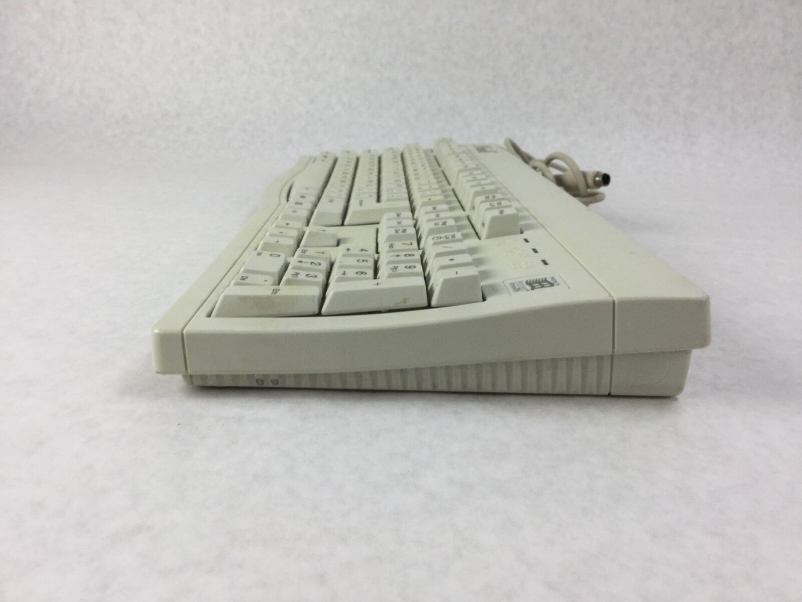 Nimble ACK-210 PS/2 Keyboard