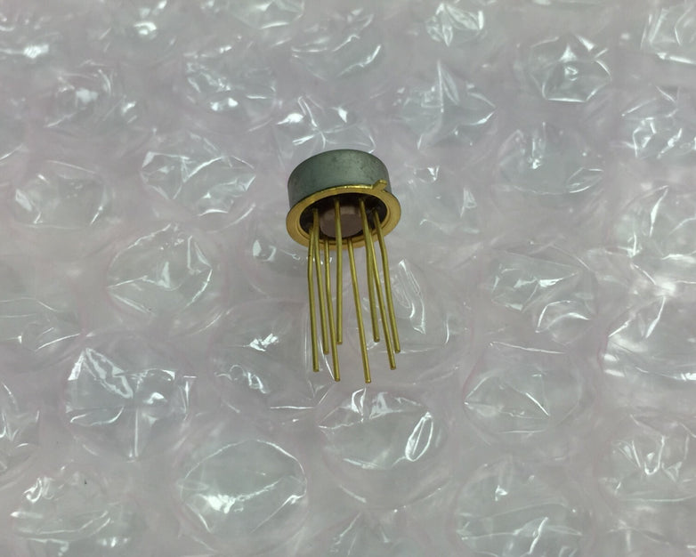 BB 3505J  Gold Integrated Circuit  NOS