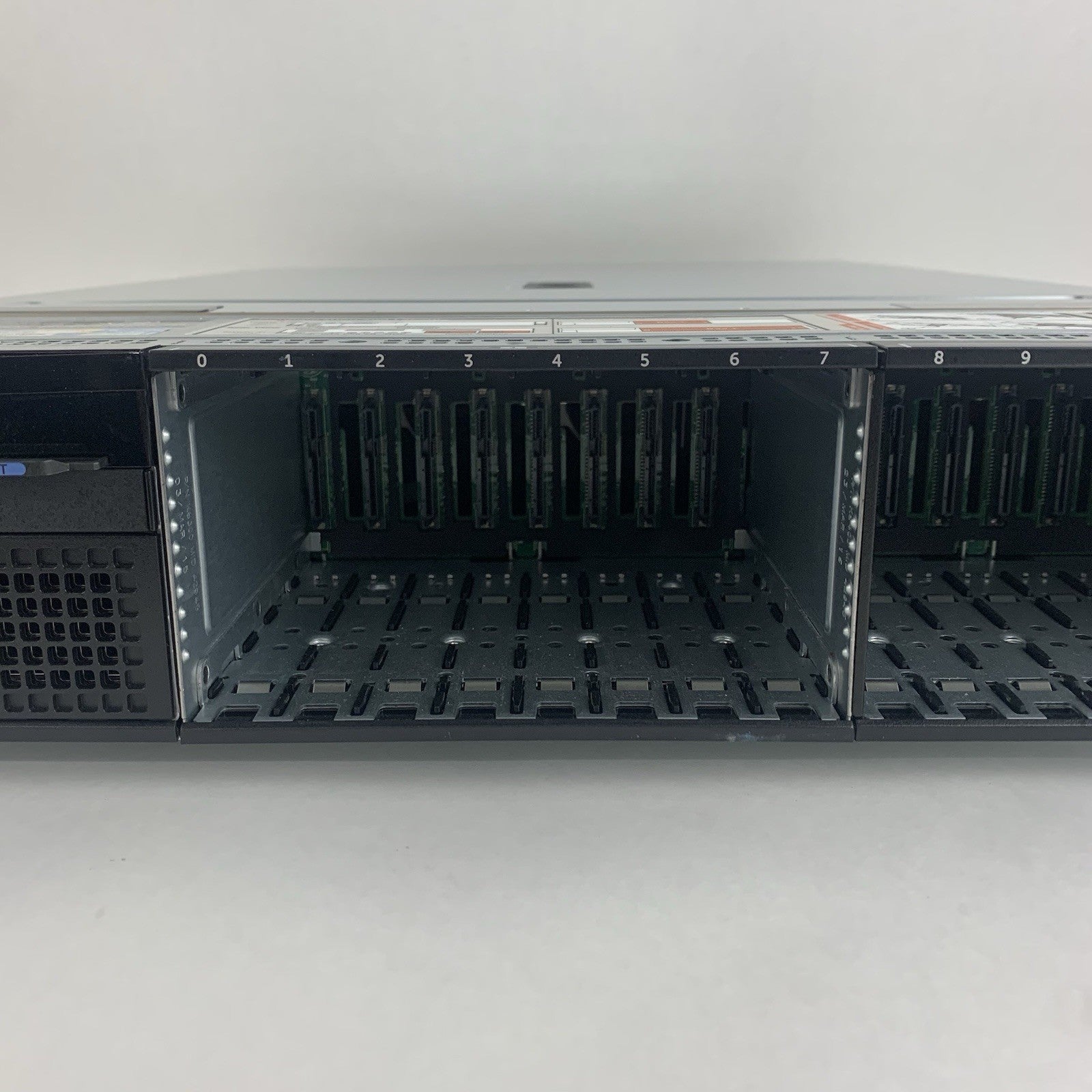 Dell Poweredge R730 2U Server 2x Intel E5-2620v3 2.4 GHz 32 GB Ram No OS No HDD5