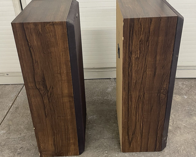 Dual Sony SS-U570 Floor Speakers